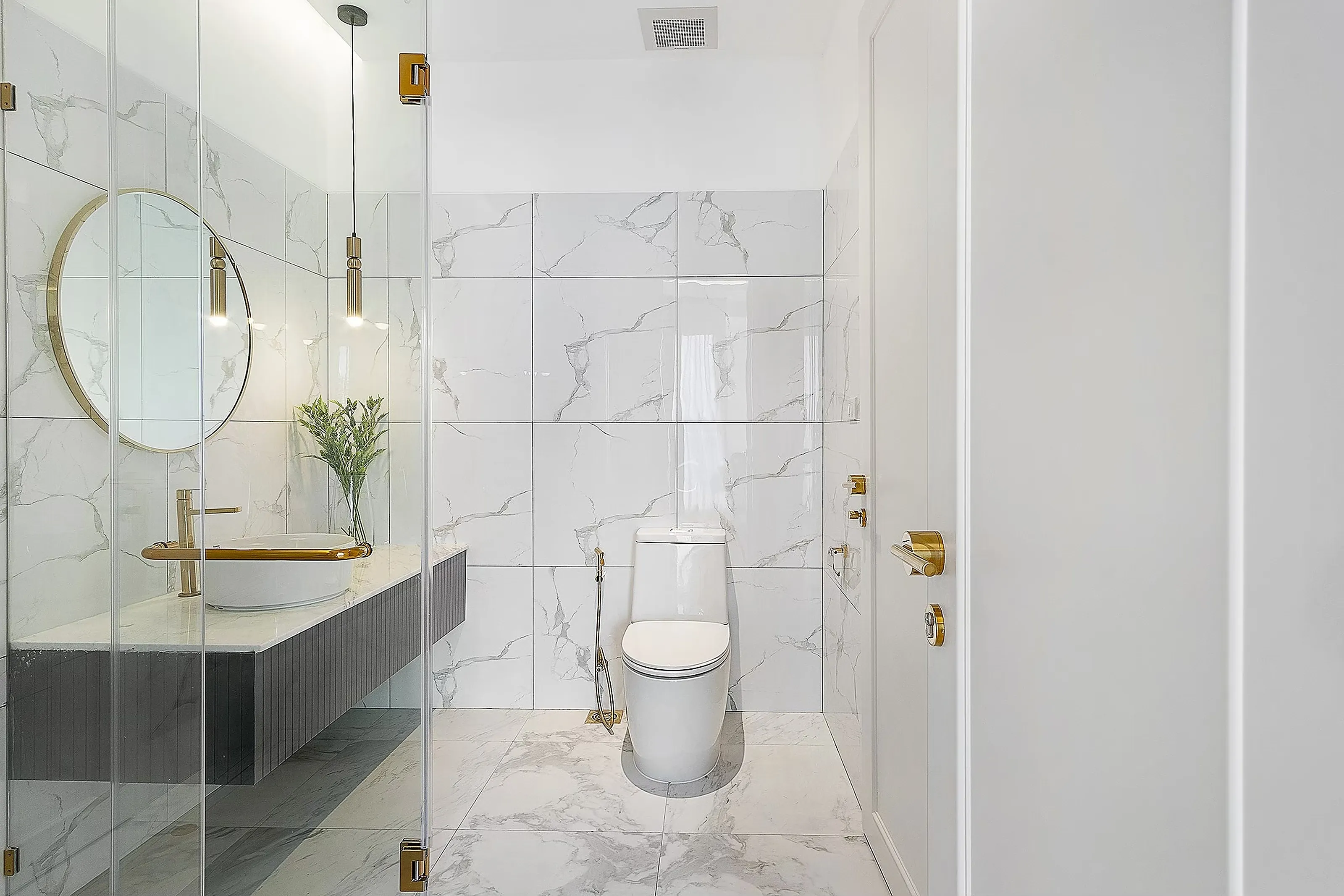 Bathroom Series — photo 14