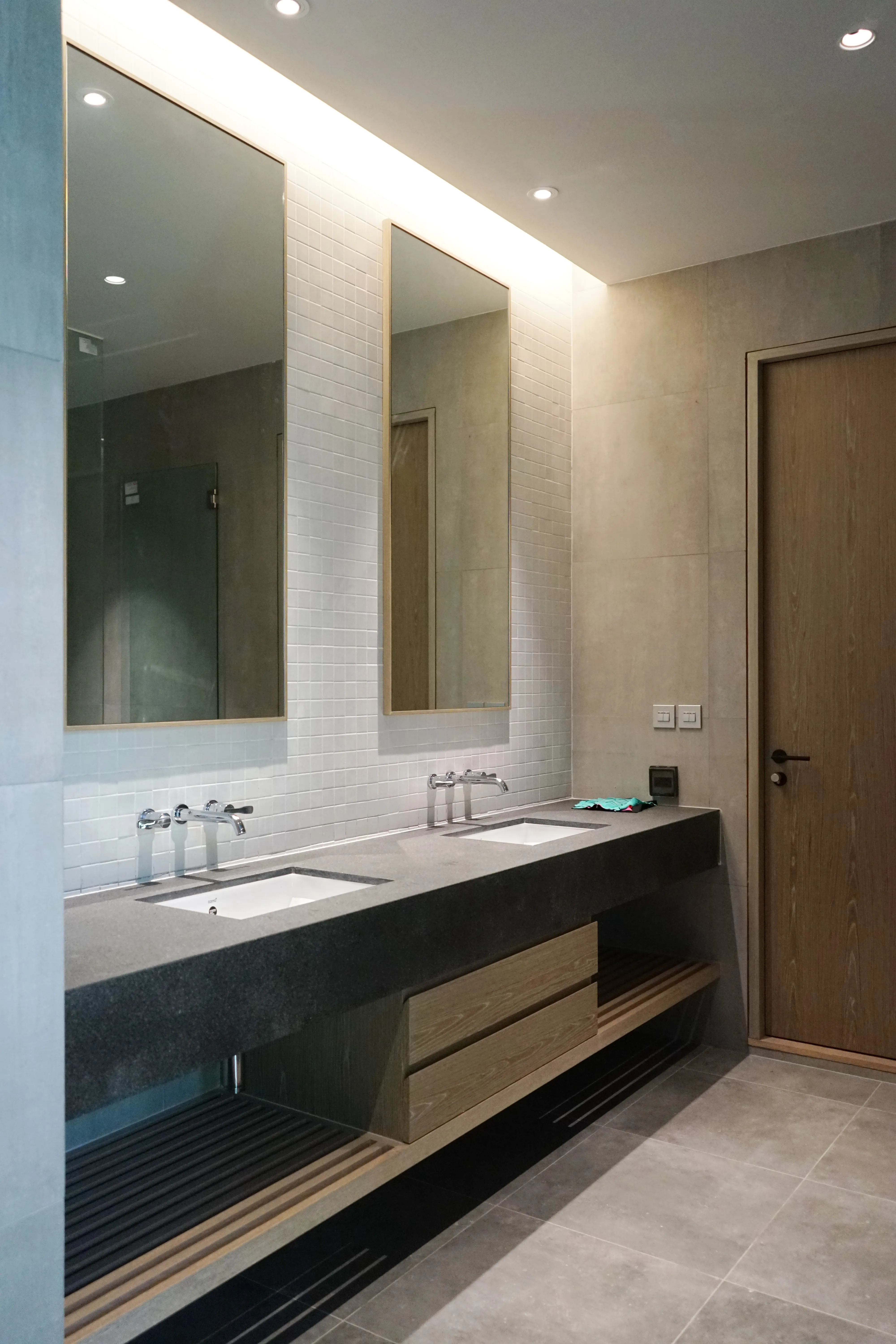 Bathroom Series — photo 16