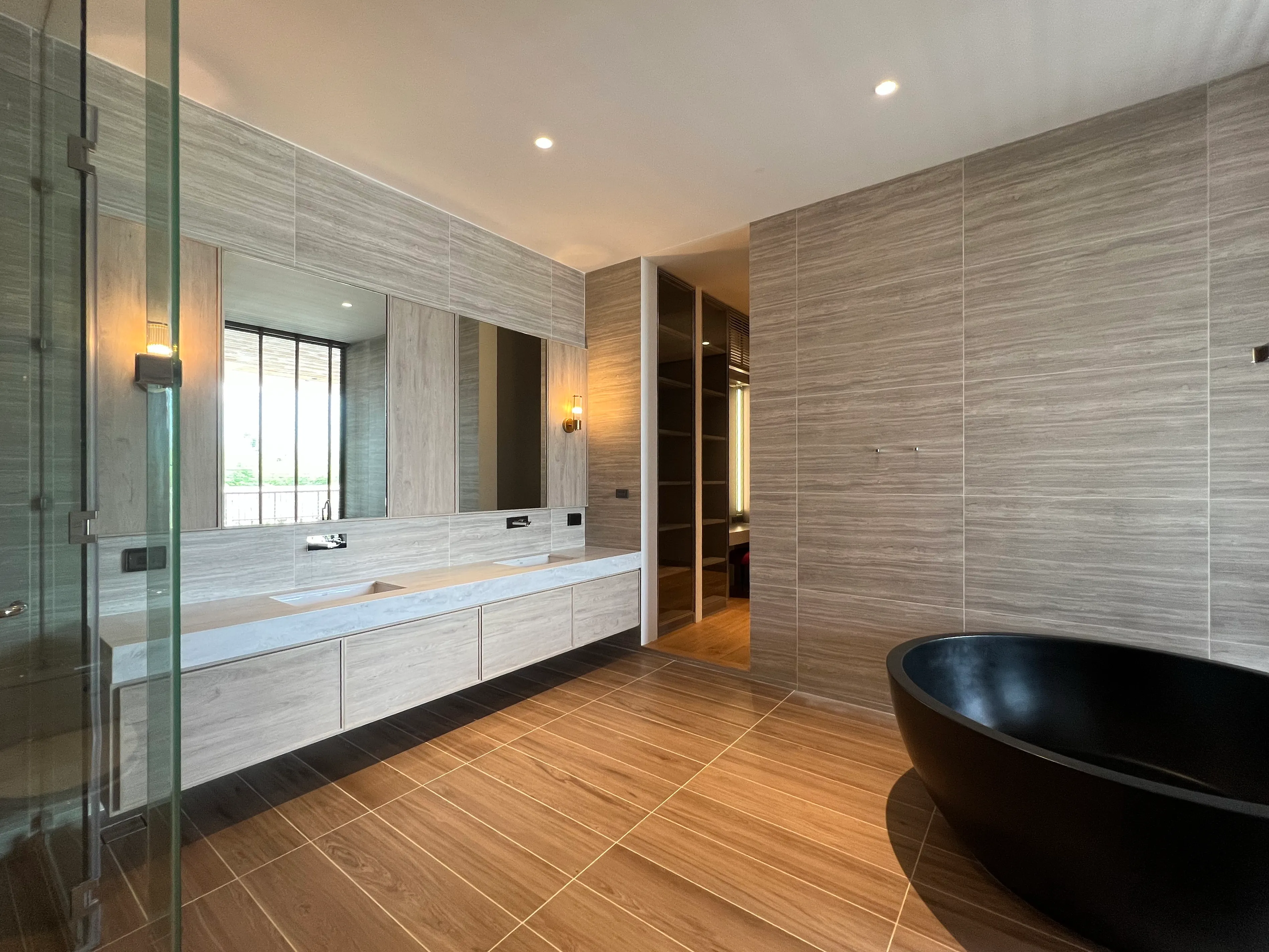 Bathroom Series — photo 17