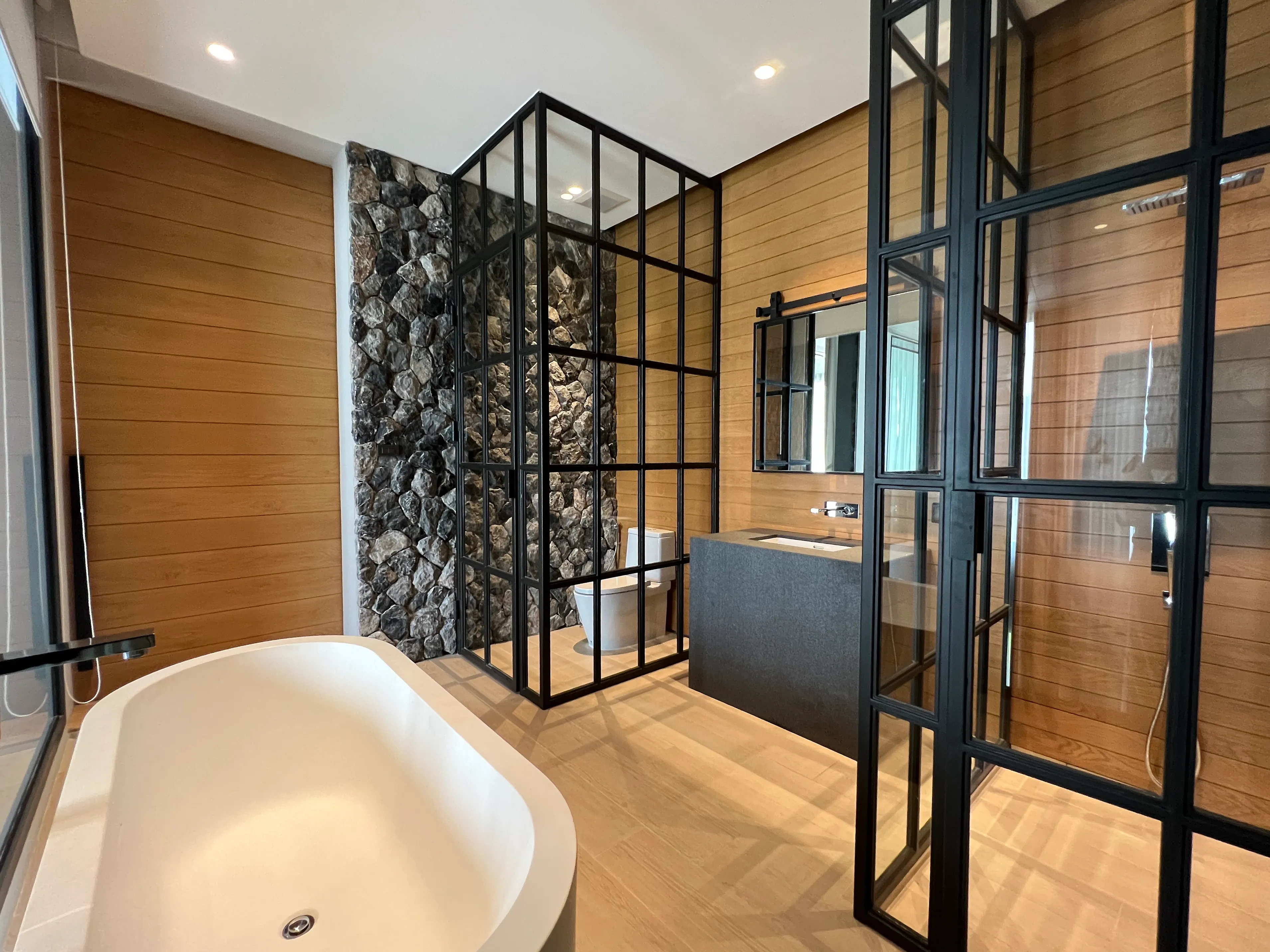 Bathroom Series — photo 18